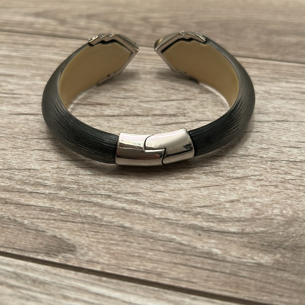 Alexis Bittar bangle bracelet smoky lucite sparkle - Picture 11 of 13